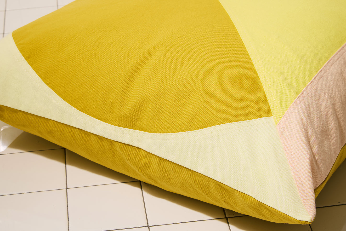 Re:Canvas Floor Pillow Hike