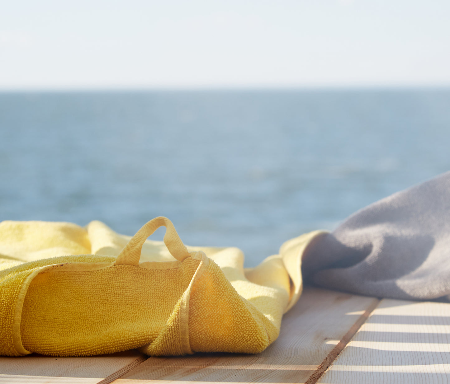 Quiet Towel Hike detail shot of hanging tab