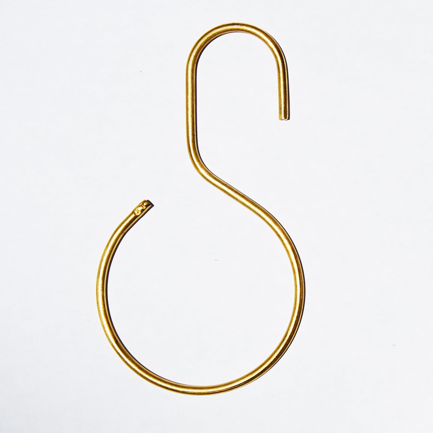 S-hook in brass