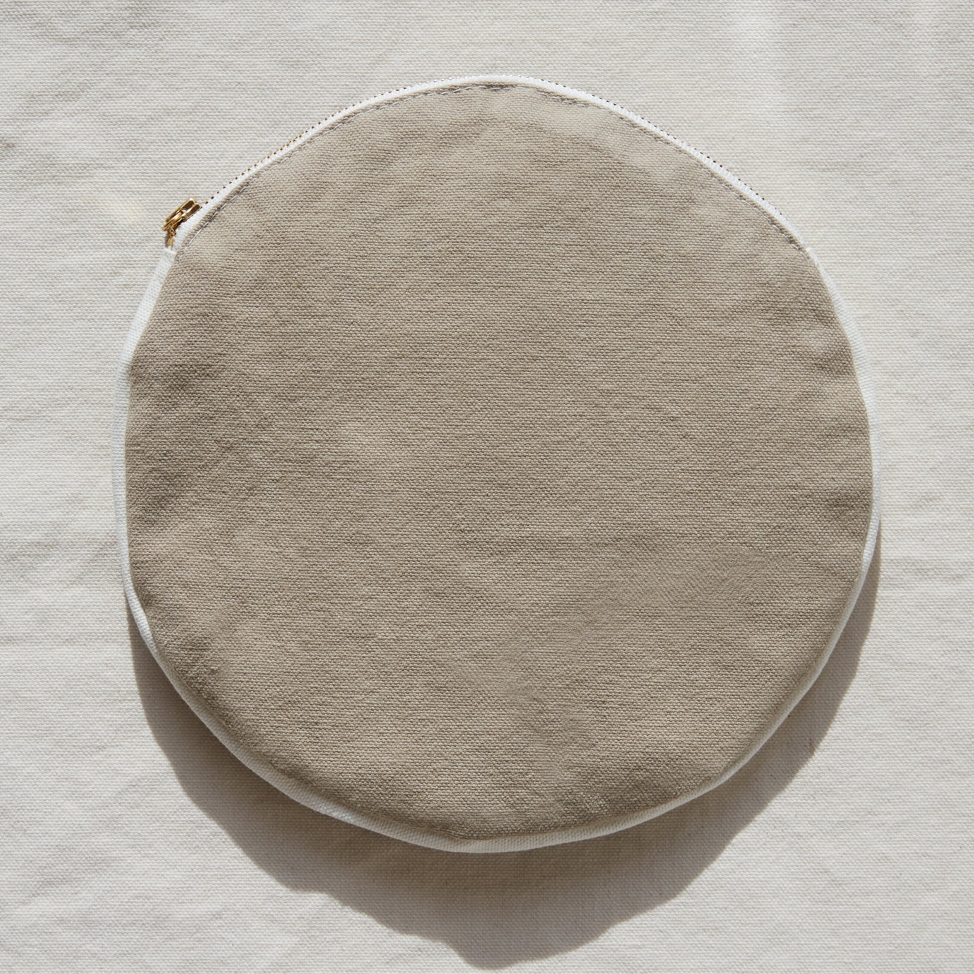 Re:Canvas Circle Pouch Desert front view
